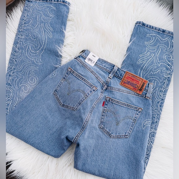 Levi’s 501 Beyoncé Embellished Jeans - Picture 3 of 10